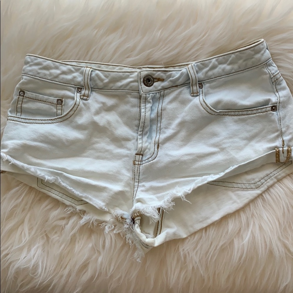 Bullhead denim shorts great condition